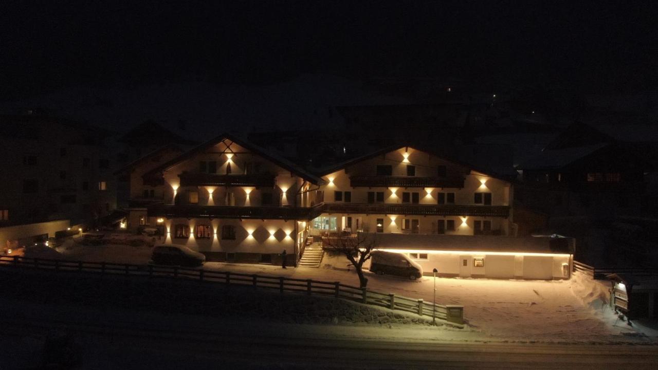 Alpen Gasthof Apartments Hohe Burg Trins Zewnętrze zdjęcie