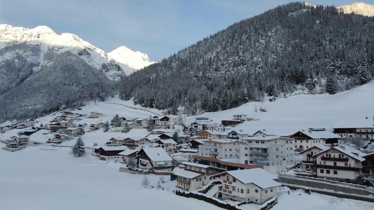 Alpen Gasthof Apartments Hohe Burg Trins Zewnętrze zdjęcie