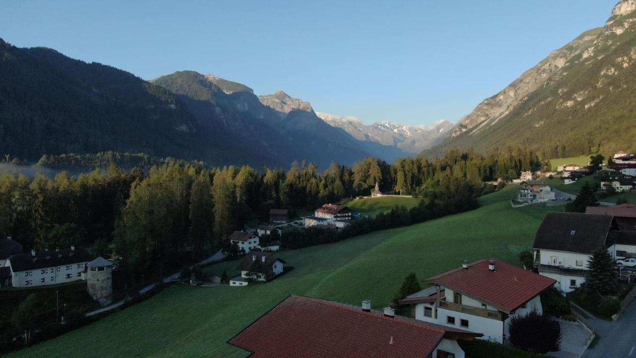 Alpen Gasthof Apartments Hohe Burg Trins Zewnętrze zdjęcie