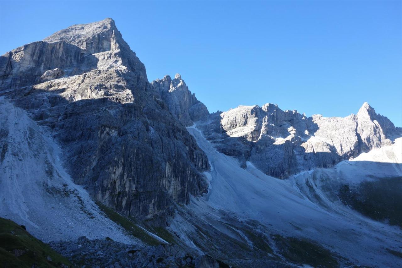 Alpen Gasthof Apartments Hohe Burg Trins Zewnętrze zdjęcie