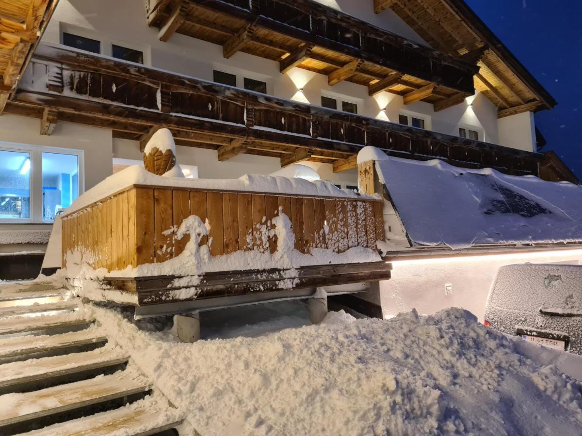 Alpen Gasthof Apartments Hohe Burg Trins Zewnętrze zdjęcie