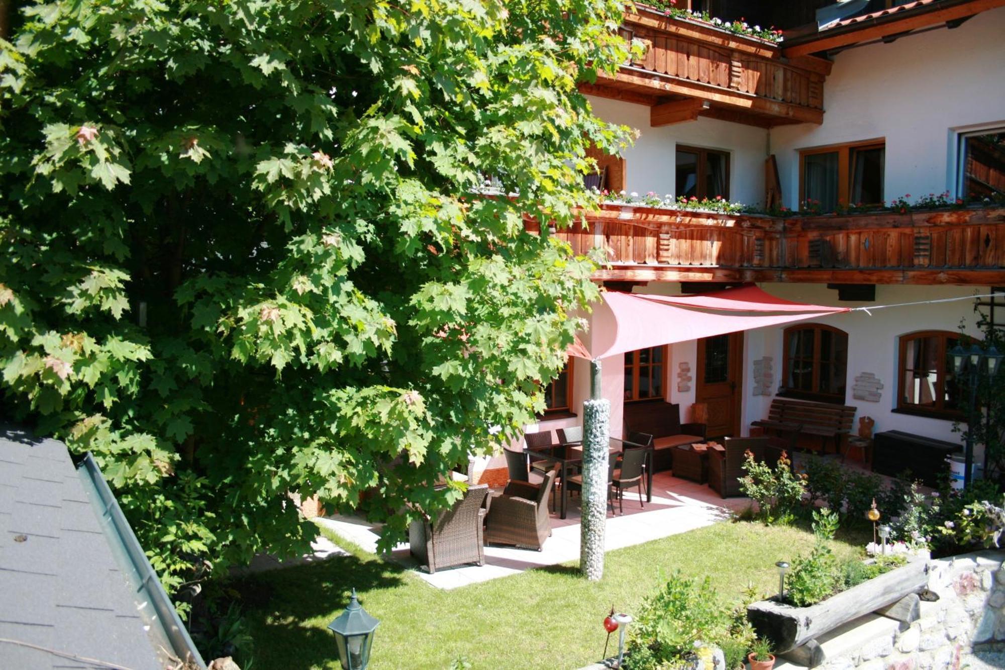 Alpen Gasthof Apartments Hohe Burg Trins Zewnętrze zdjęcie